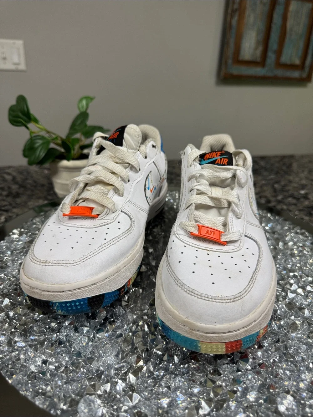 Nike Air Force White Low-Top Sneakers with Multicolor Accents EUC 5Y